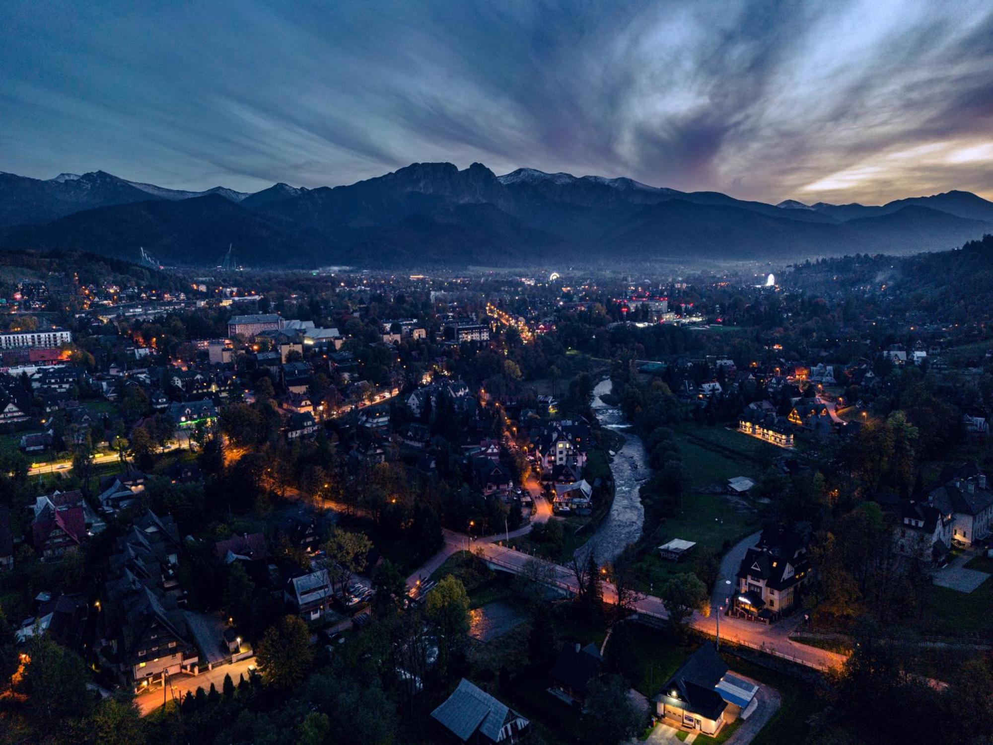 Hotel Helios 300M Od Krupowek Nowy Basen Od 12 Lipca Zakopane Eksteriør billede