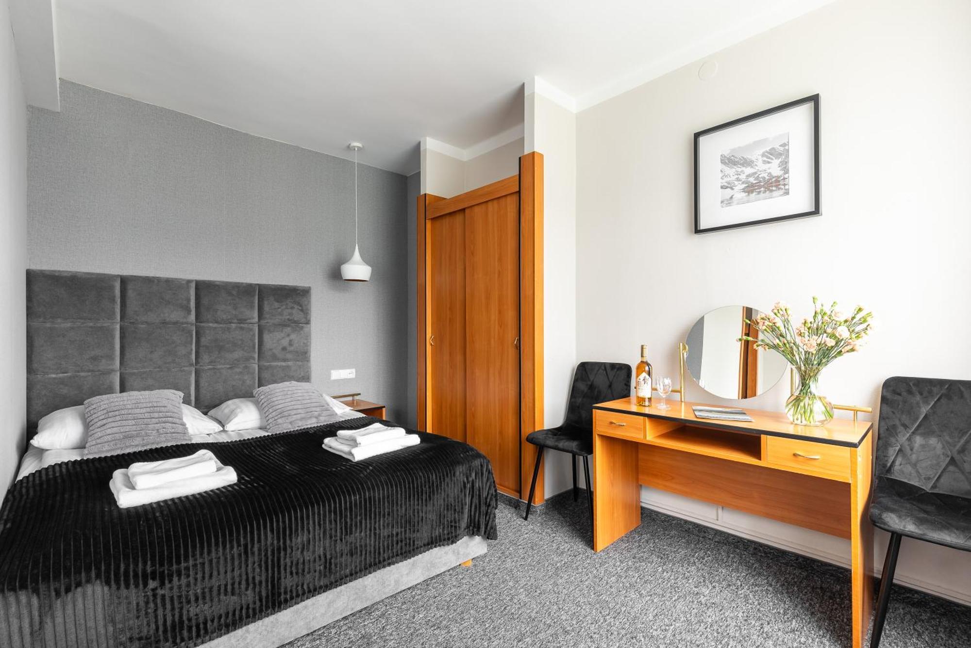 Hotel Helios 300M Od Krupowek Nowy Basen Od 12 Lipca Zakopane Eksteriør billede