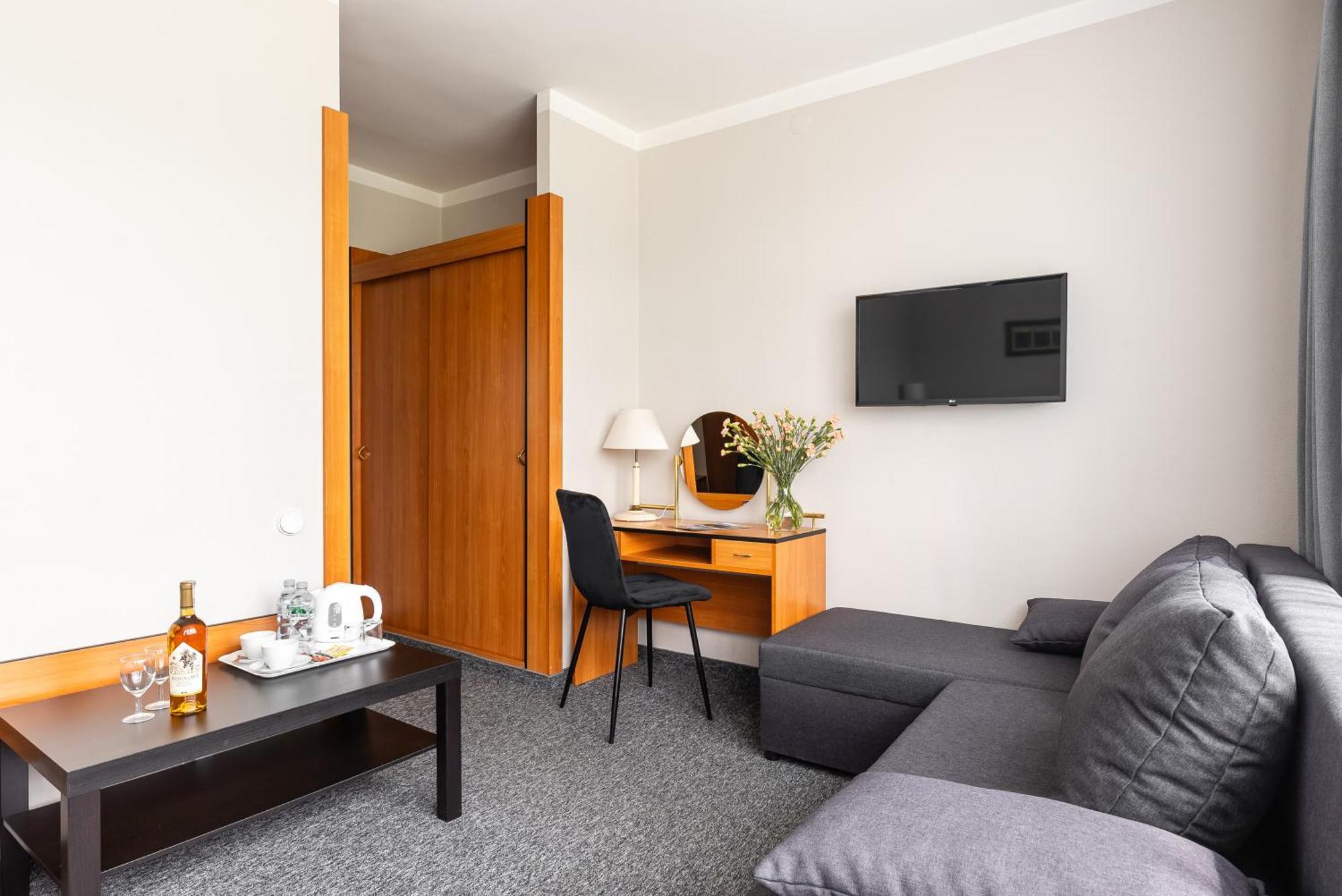 Hotel Helios 300M Od Krupowek Nowy Basen Od 12 Lipca Zakopane Eksteriør billede