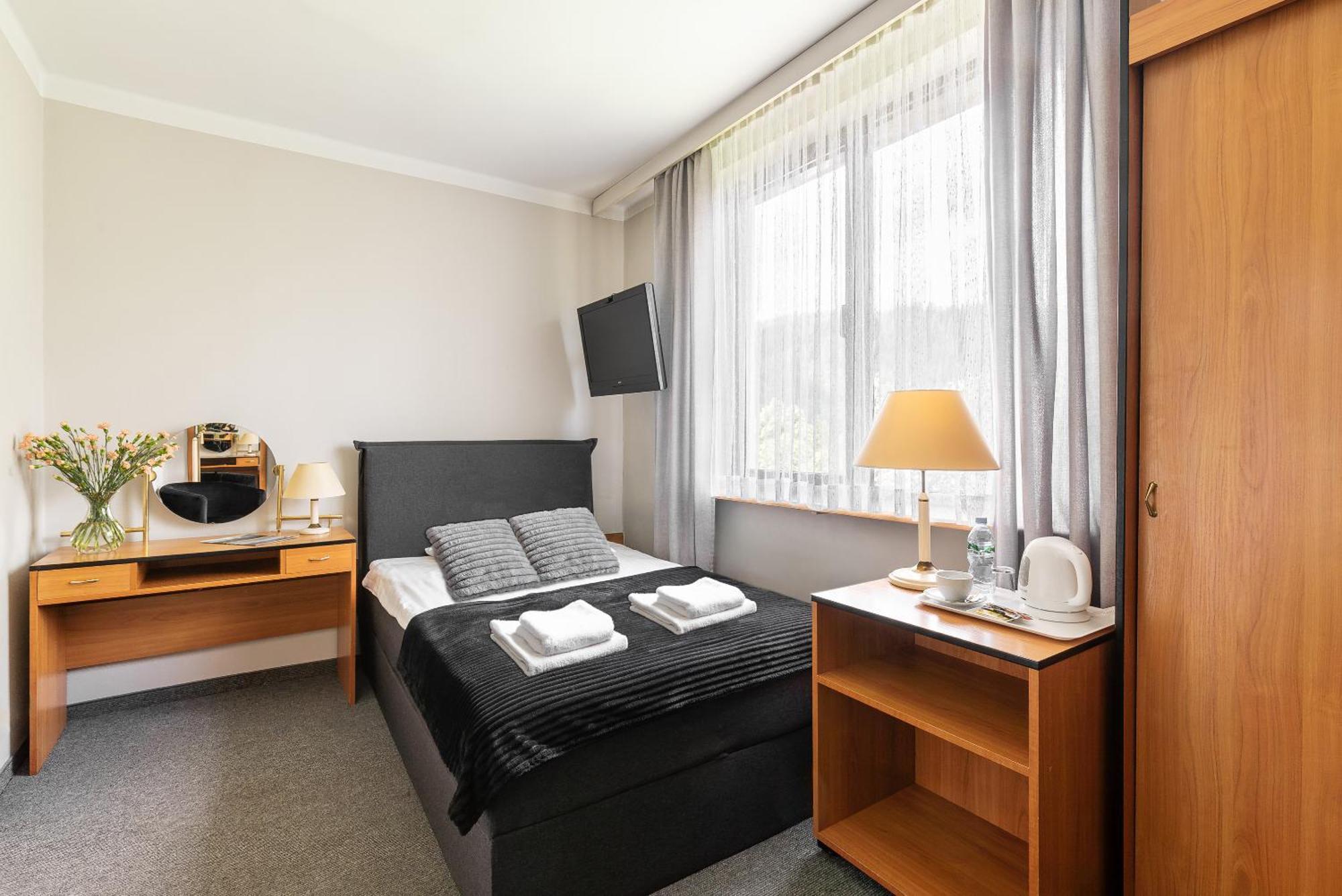 Hotel Helios 300M Od Krupowek Nowy Basen Od 12 Lipca Zakopane Eksteriør billede