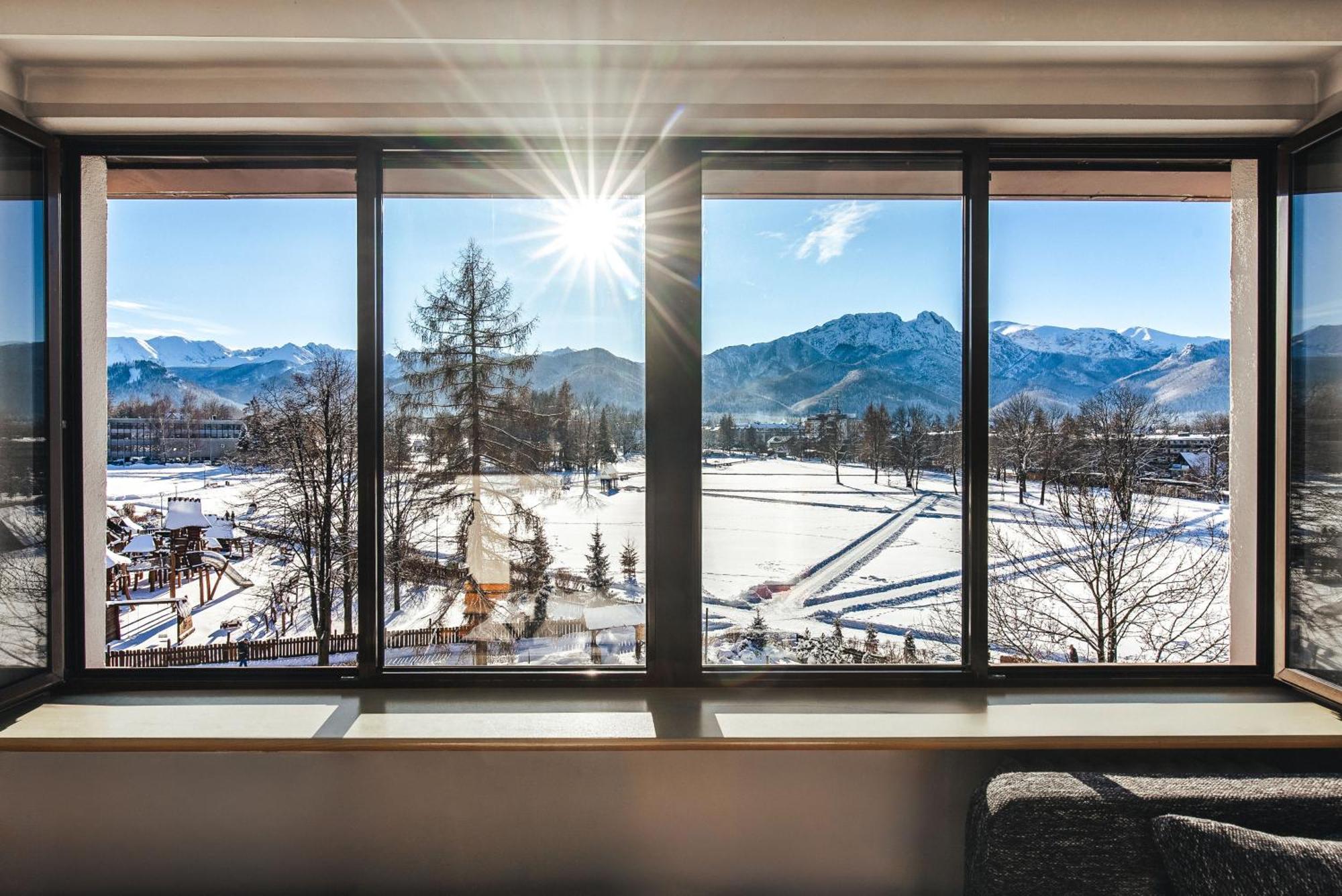 Hotel Helios 300M Od Krupowek Nowy Basen Od 12 Lipca Zakopane Eksteriør billede