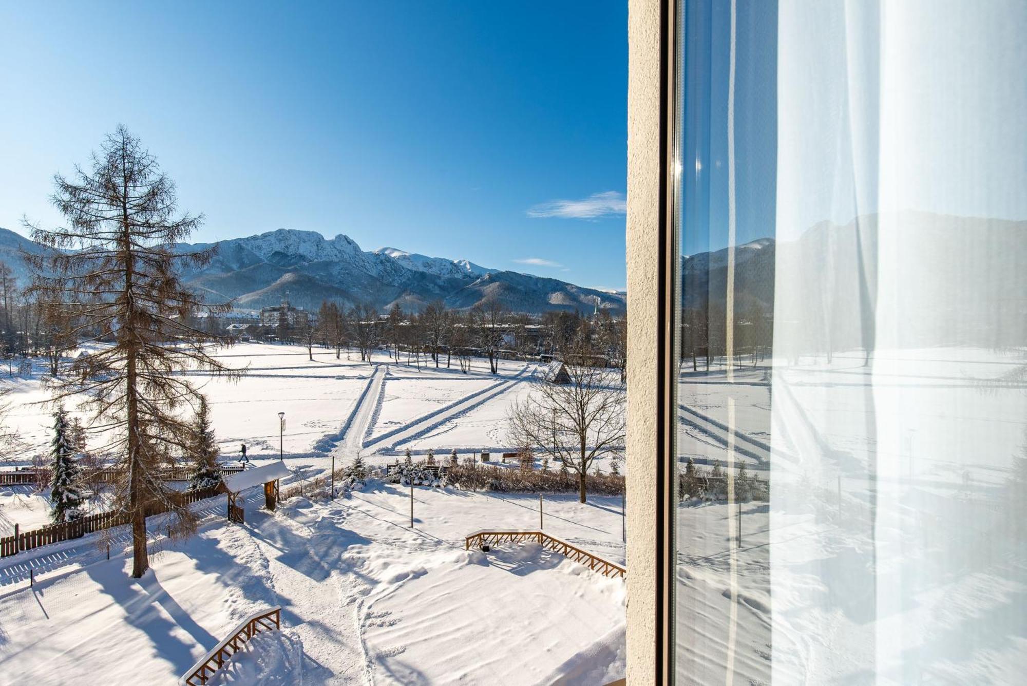 Hotel Helios 300M Od Krupowek Nowy Basen Od 12 Lipca Zakopane Eksteriør billede
