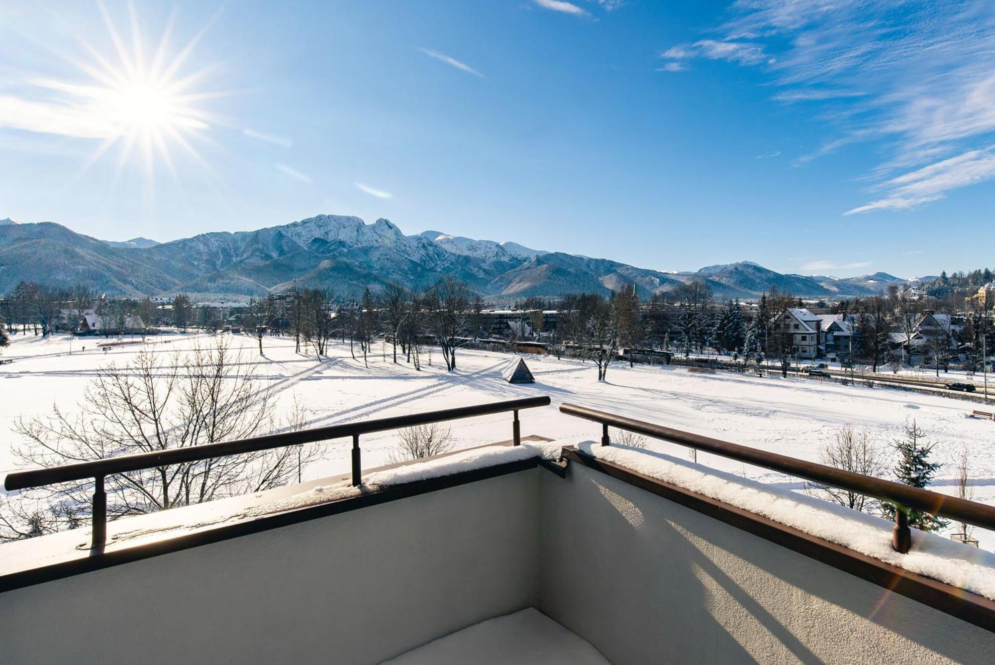 Hotel Helios 300M Od Krupowek Nowy Basen Od 12 Lipca Zakopane Eksteriør billede