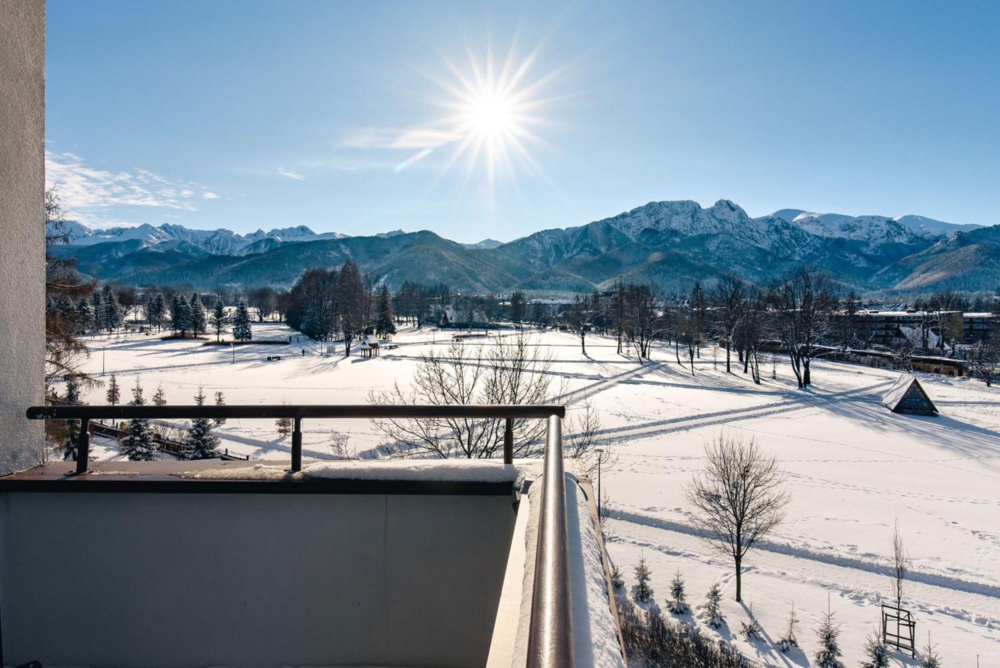 Hotel Helios 300M Od Krupowek Nowy Basen Od 12 Lipca Zakopane Eksteriør billede